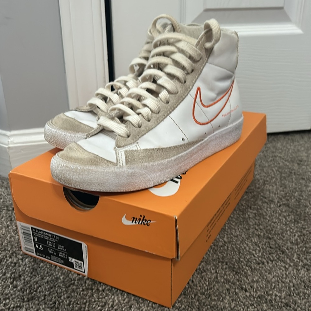 Nike women’s blazers